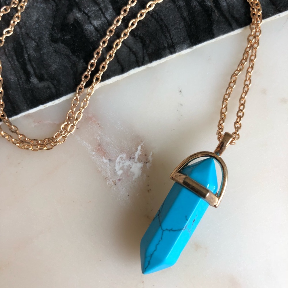 Blue Stone Pendant Necklace - Gold Chain - NWT